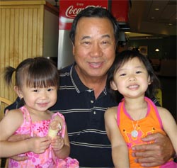 kiddies with grandpa
